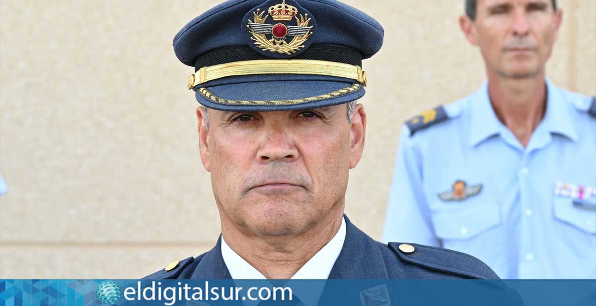 El-teniente-coronel-Víctor-Manuel-Pastor-Bejarano-030826 El teniente coronel Víctor Manuel Pastor Bejarano, nuevo jefe del Grupo de Alerta y Control (GRUALERCON), durante el acto de toma de posesión en la Base Aérea de Gando / Foto: Ministerio de Defensa