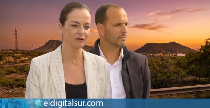 Fátima Lemes Reverón y Javier Baute, junto al entorno de Arona donde está prevista la instalación solar fotovoltaica Llano de los Bebederos I, cerca del Hospital del Sur