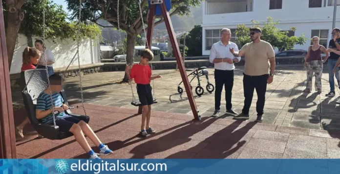 Nuevo parque infantil inclusivo en Pico Bermejo, Tejina