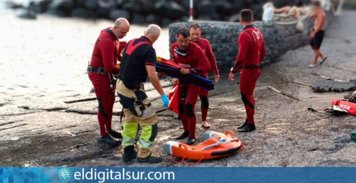 Los Bomberos de Tenerife participaron en el dispositivo de búsqueda y rescate desplegado en el litoral de Santa Cruz de Tenerife