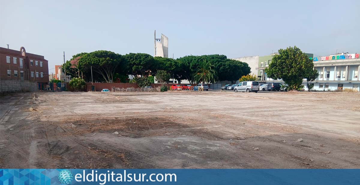 Aparcamientos-CEIP-Clorinda-Salazar.La-Laguna-070926 La Laguna comienza el acondicionamiento de Nuevo aparcamiento provisional junto al CEIP Clorinda Salazar en Finca España