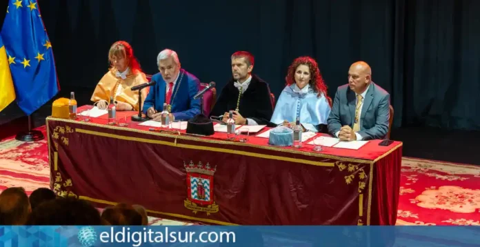 El Campus Sur de la ULL en Adeje inaugura el curso académico 2026-27 con un acto centrado en los retos y la sostenibilidad del turismo