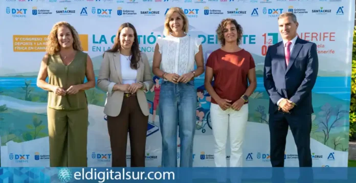 De izquierda a derecha: Noemí Rodríguez, María Rojas, Yolanda Moliné, Alicia Cebrián y Ángel García.