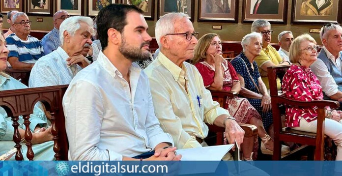 Diego Vega Roca, durante el homenaje celebrado en Puerto de la Cruz