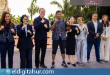 Buakaw Banchamek en Siam Park