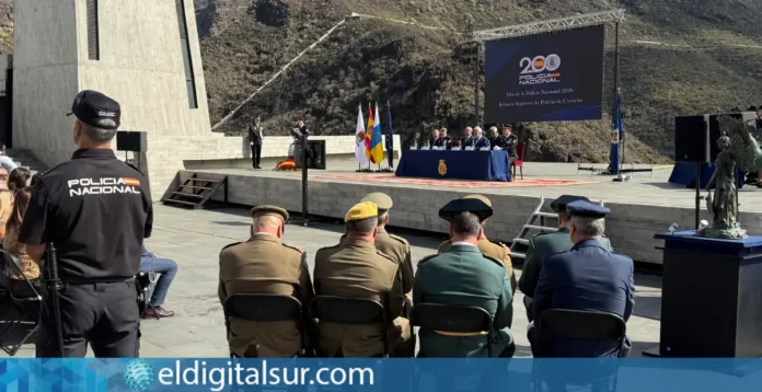 Acto de los Santos Ángeles Custodios en la plaza de España de Adeje