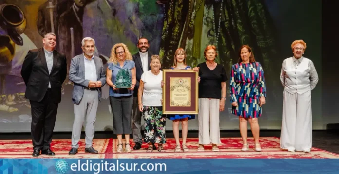 Adeje homenajea a los protagonistas de la IV Visita Lustral en una gala de reconocimientos