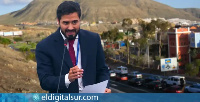 SALF recoge firmas en Los Cristianos, Arona