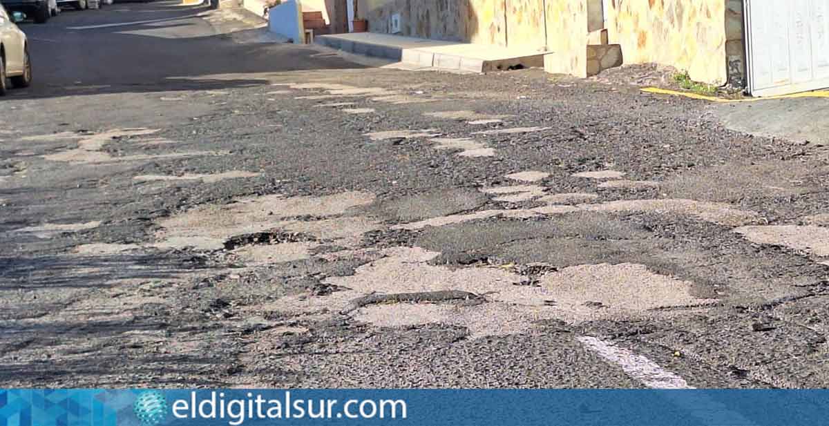 CC pide más fondos para la rehabilitación de carreteras en Candelaria