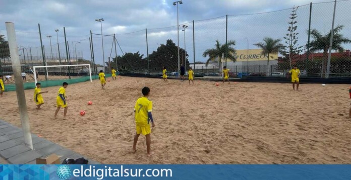 Entrenamientos-Fútbol-Playa-Infantil-La-Laguna-050324 Selección Infantil de Fútbol Playa de Canarias.