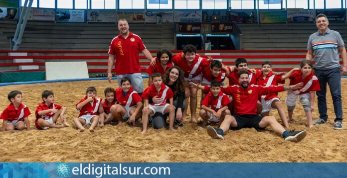 Escuela de Lucha Canaria - ‘Pollito de la Barriada’, (Granadilla de Abona)