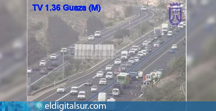 Accidente de tráfico colapsa la autopista Tenerife Sur, Salida de Guaza
