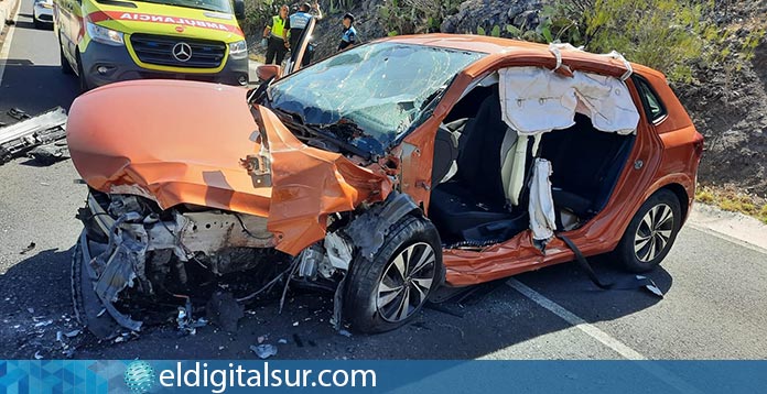 Accidente de Tráfico en La Centinela deja un Fallecido y dos heridos