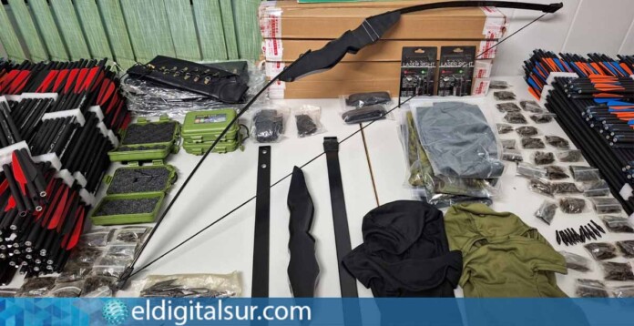 Ballesta incautada por la Guardia Civil