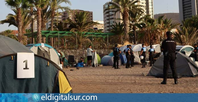 casetas retiradas Playa Parque Marítimo Santa Cruz
