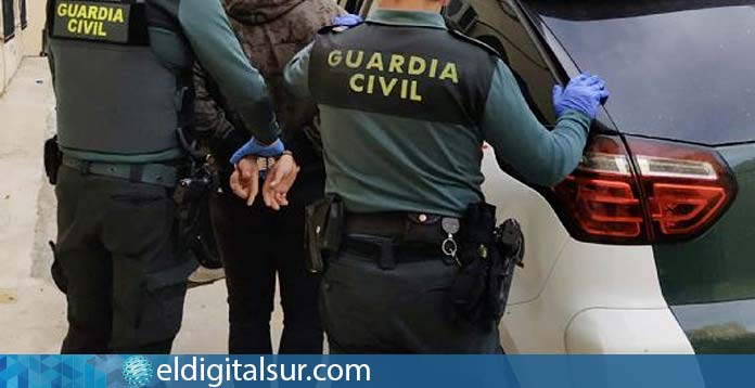 Detenido por Guardia Civil
