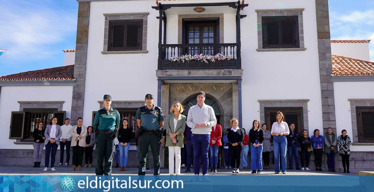 Minuto de Silencio Santiago del Teide (Tenerife) - Guardias Civiles fallecidos en Barbate