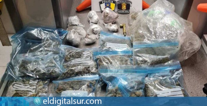 La Policía Local detiene a dos personas con más de un kilo de droga en un control rutinario en la Avenida Trinidad (La Laguna)