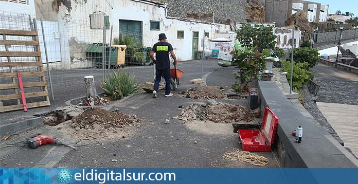 Arico adecua el entorno de Los Prismas en El Porís de Abona