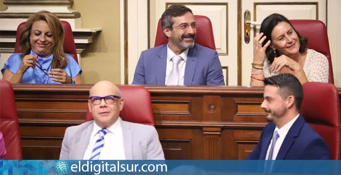 Nuevos senadores El Parlamento de Canarias elige a los nuevos senadores de la Comunidad Autónoma Canarias