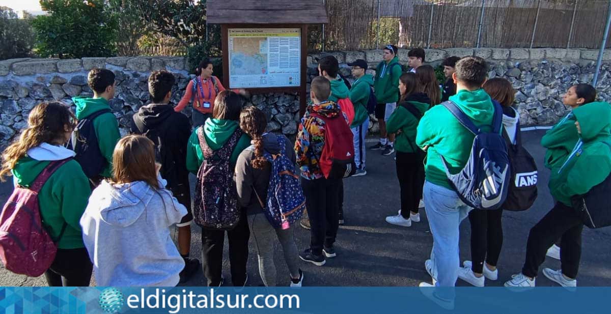 Más de 170 estudiantes y docentes exploran la belleza paisajística y la riqueza patrimonial de Granadilla de Abona