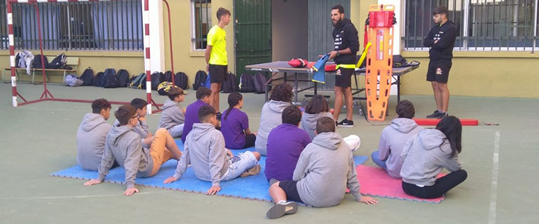PFAE de Socorrismo realiza talleres en los IES de Granadilla